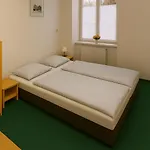 Na Hranici