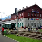 Na Hranici *