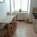 Na Hranici *