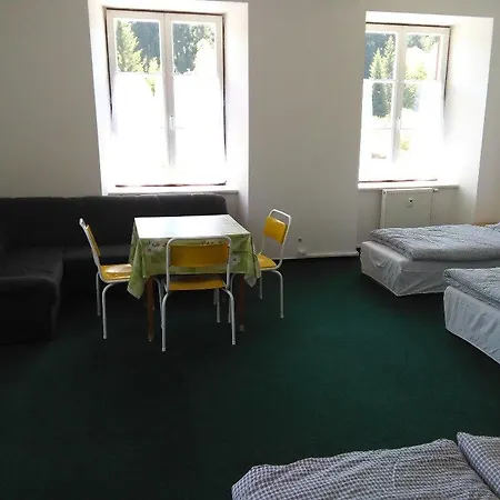 Pension Na Hranici *